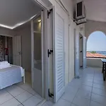 Potamaki &
