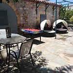 Potamaki & Aparthotel Stoupa