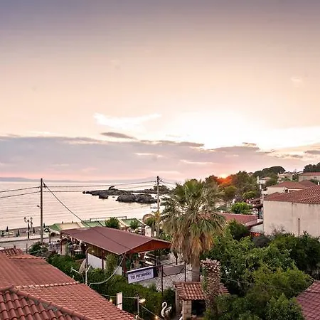 Potamaki & Apart-hotel Stoúpa