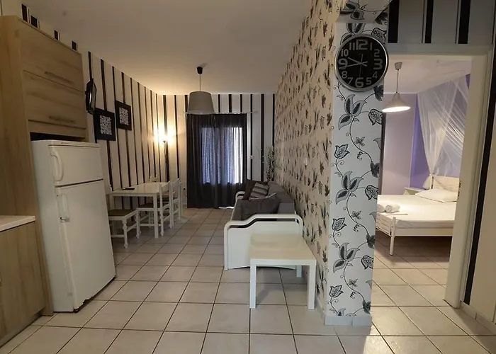 Hotel apartamentowy Potamaki & 4*