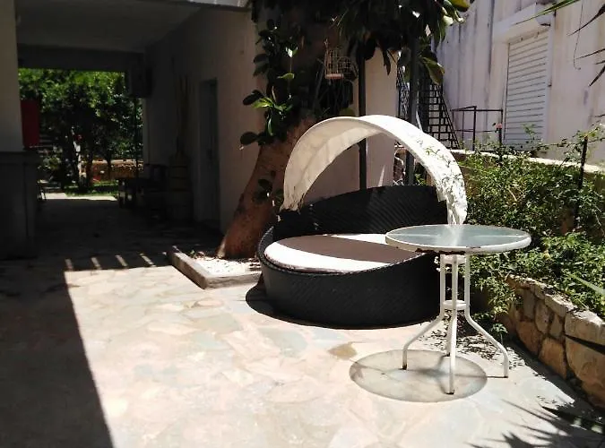 Hotel apartamentowy Potamaki & 4*