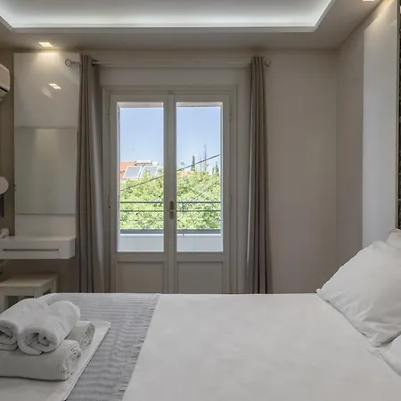 Potamaki & Aparthotel