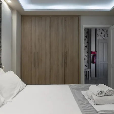 Potamaki & Aparthotel Stoupa