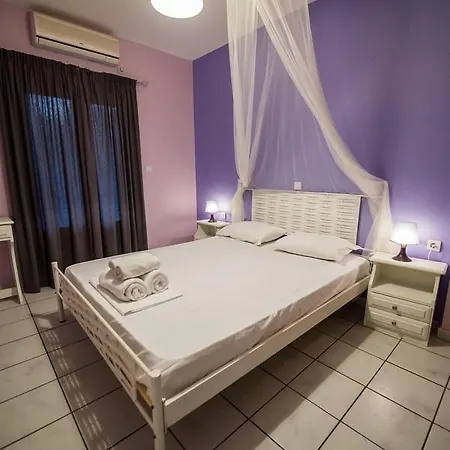 Potamaki & Aparthotel